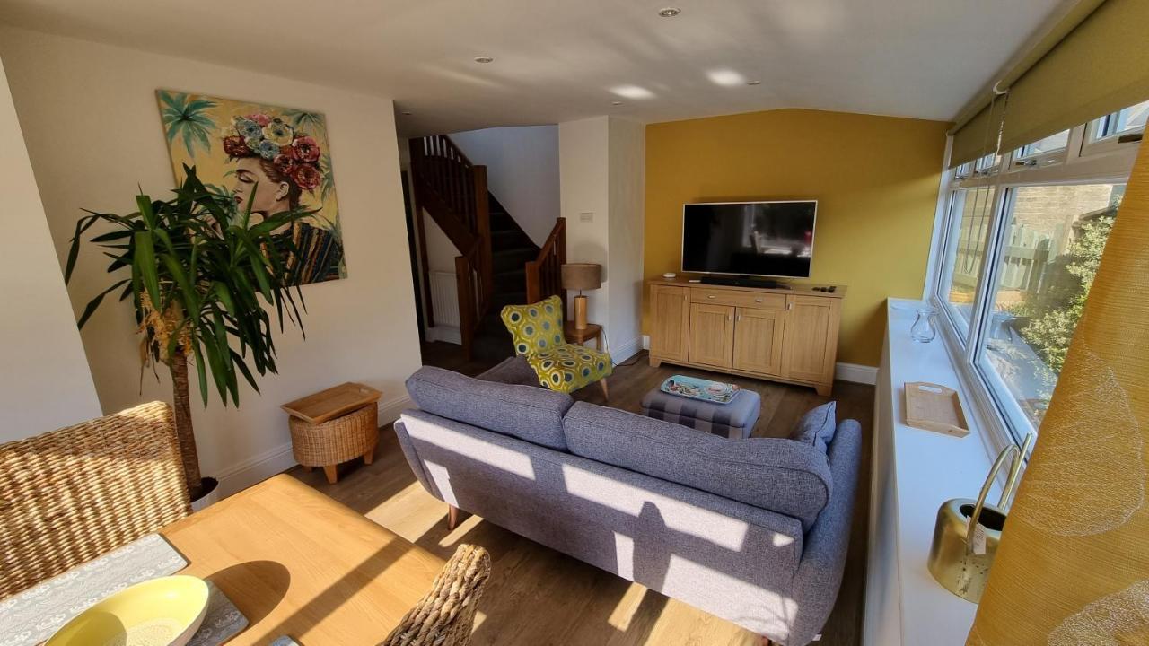 Garden Cottage - Ashover Village Near Matlock เชสเตอร์ฟิลด์ ภายนอก รูปภาพ