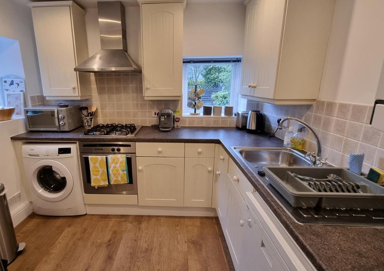 Garden Cottage - Ashover Village Near Matlock เชสเตอร์ฟิลด์ ภายนอก รูปภาพ